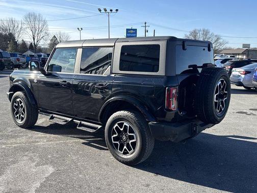 2023 Ford Bronco Outer Banks