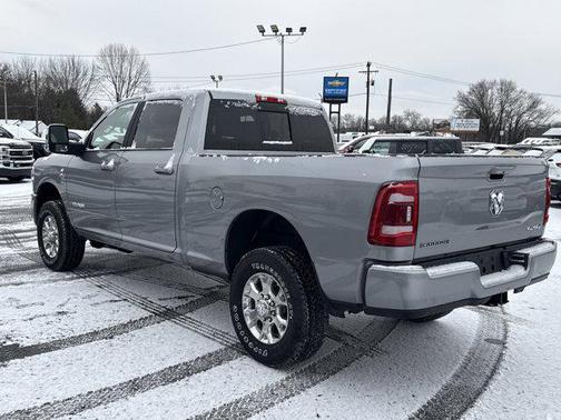 2024 RAM 2500 Laramie Crew Cab 4x4 6'4' Box
