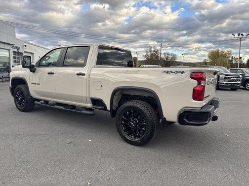 2026 Chevrolet Silverado 2500 Custom
