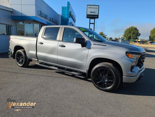Sterling Grey Metallic 2024 Chevrolet Silverado 1500 Custom