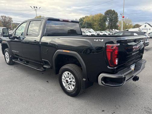 2026 GMC Sierra 2500 Base