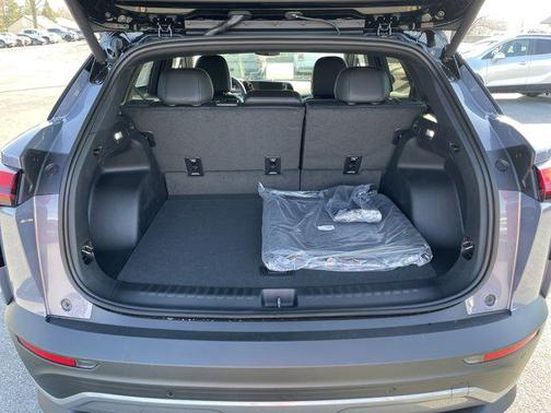 2025 Chevrolet Blazer EV eAWD LT