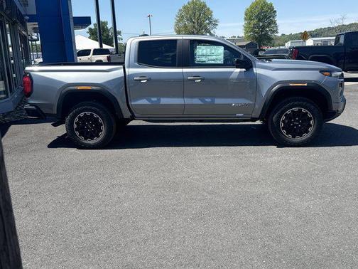 Sterling Metallic 2026 GMC Canyon AT4