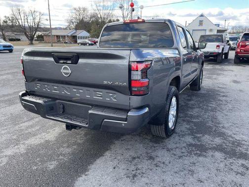 2023 Nissan Frontier SV