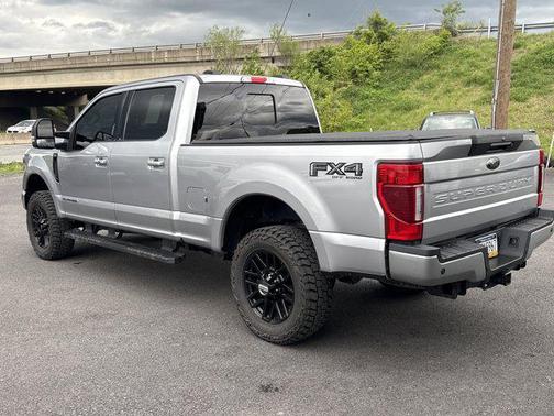 Iconic Silver Metallic 2022 Ford F-250 Lariat