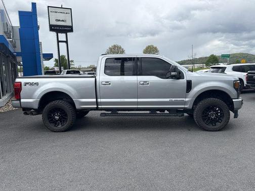 Iconic Silver Metallic 2022 Ford F-250 Lariat