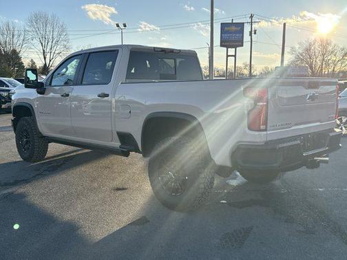 2026 Chevrolet Silverado 2500 Crew Cab, Standard Bed, XR2, 4WD
