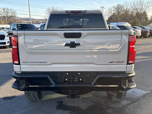 2026 Chevrolet Silverado 2500 Crew Cab, Standard Bed, XR2, 4WD