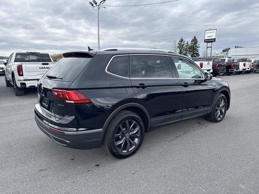 2022 Volkswagen Tiguan 2.0T SE 4MOTION
