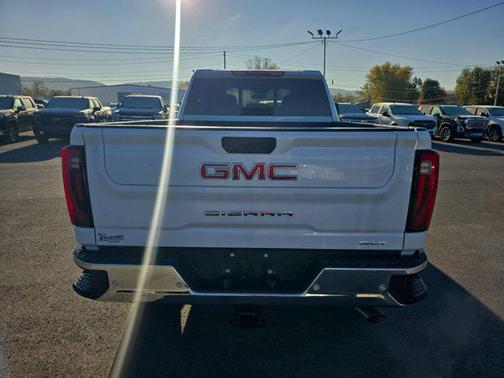 2026 GMC Sierra 2500 SLT