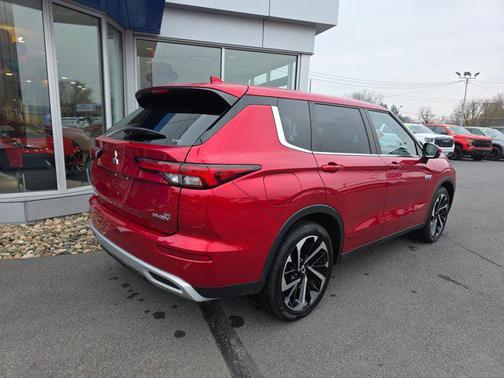 2023 Mitsubishi Outlander PHEV 