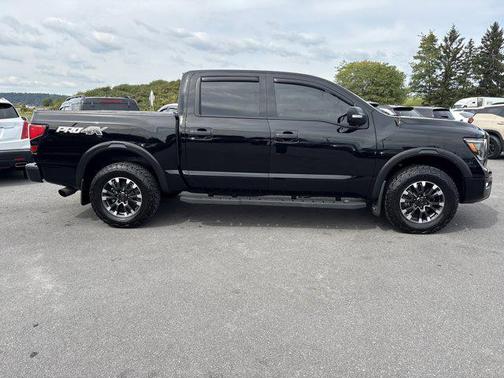 2021 Nissan Titan PRO-4X