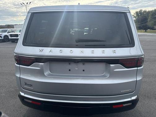 2022 Jeep Wagoneer Series II 4x4