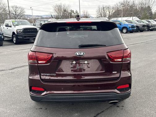 2019 Kia Sorento LX