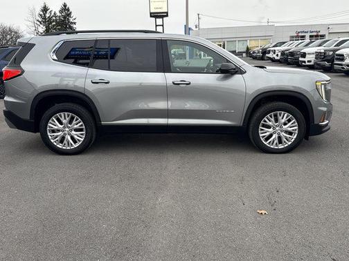2026 GMC Acadia Elevation AWD