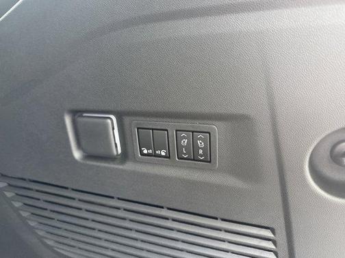 Onyx Black 2026 GMC Yukon XL 4WD AT4
