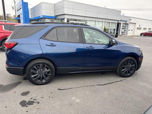 2022 Chevrolet Equinox AWD RS