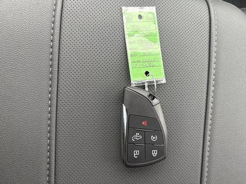 2026 GMC Sierra 2500 SLT