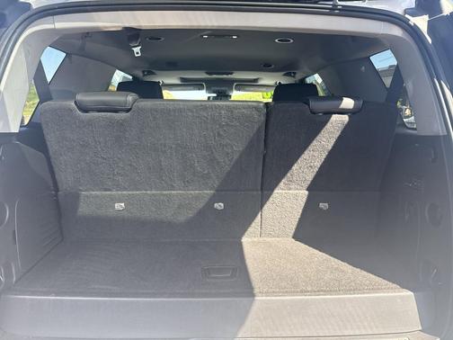Summit White 2020 GMC Yukon SLT