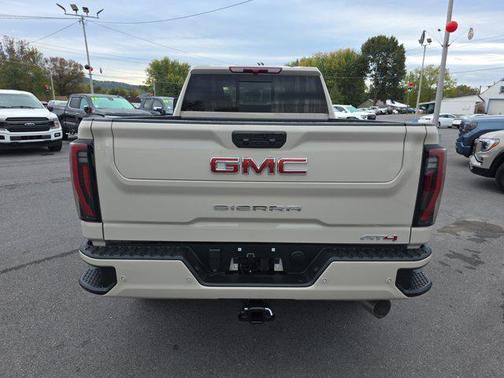 2026 GMC Sierra 2500 AT4