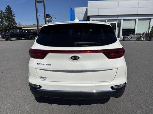 2022 Kia Sportage LX