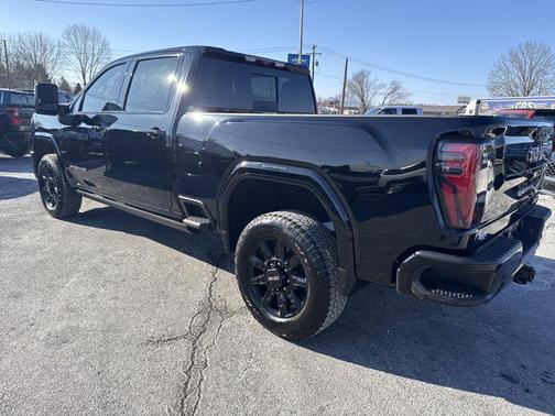 2024 GMC Sierra 2500 AT4