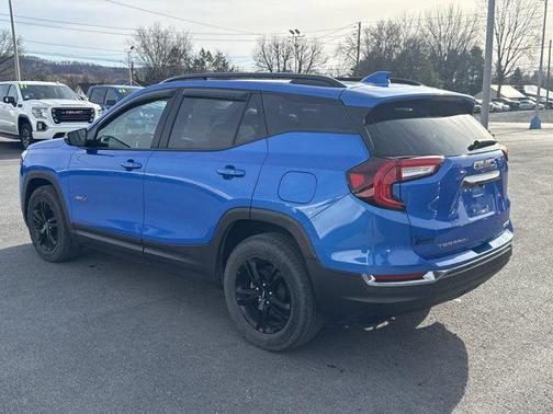 2024 GMC Terrain AWD AT4