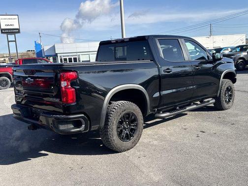 2023 Chevrolet Silverado 1500 ZR2