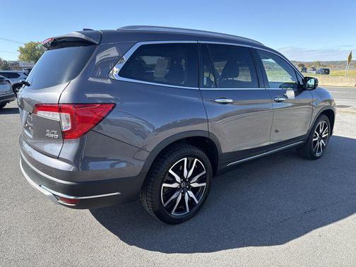 2020 Honda Pilot AWD Elite