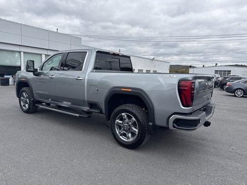 2026 GMC Sierra 2500 SLT