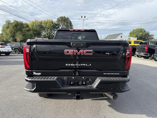 2026 GMC Sierra 2500 Denali