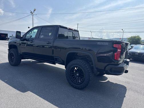 2025 Chevrolet Silverado 2500 LT