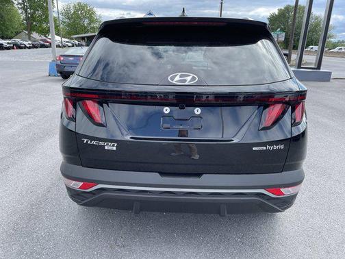2024 Hyundai TUCSON Hybrid Blue