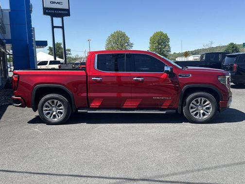 Cayenne Red Tintcoat 2022 GMC Sierra 1500 Denali