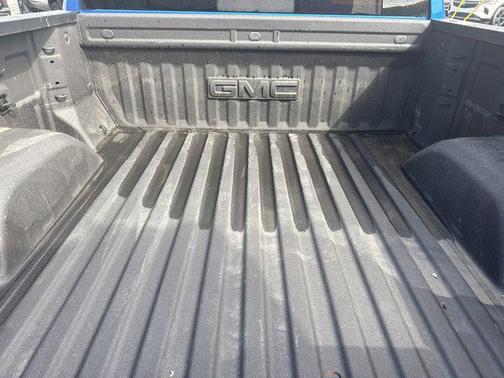 Dynamic Blue Metallic 2024 GMC Sierra 1500 Elevation