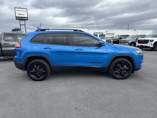 2023 Jeep Cherokee Altitude