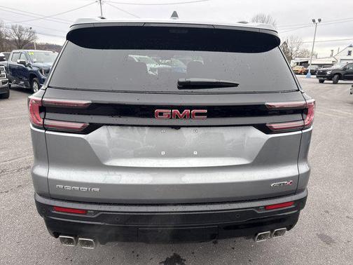 2026 GMC Acadia AT4 AWD