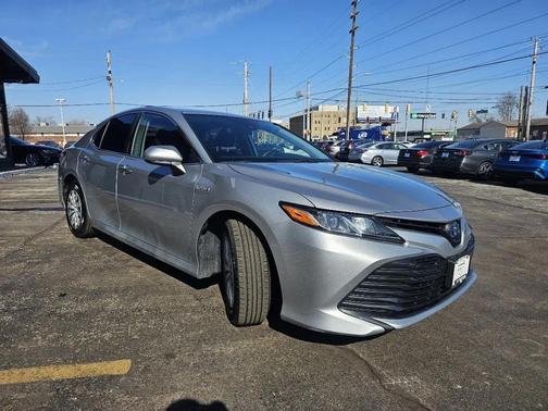 2020 Toyota Camry LE