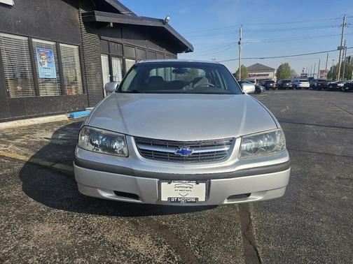 2001 Chevrolet Impala Base