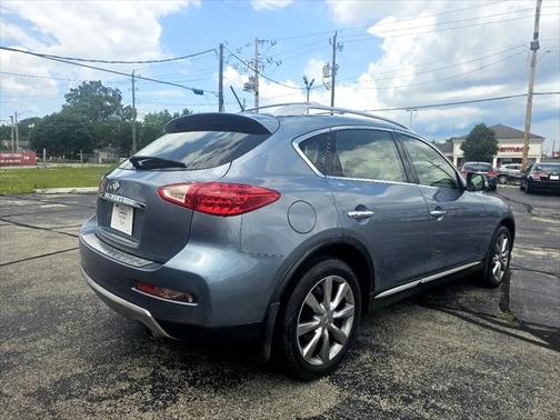 2017 INFINITI QX50 Base