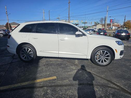 2017 Audi Q7 3.0T Premium