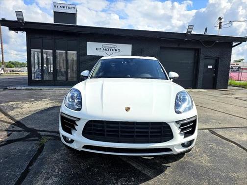 2017 Porsche Macan Base