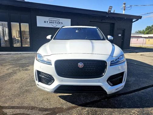 2017 Jaguar F-PACE 35t R-Sport