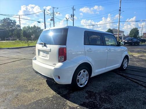 2014 Scion xB Release Series 10.0