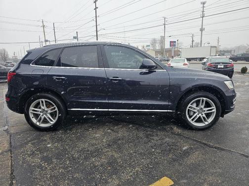 2017 Audi Q5 2.0T Premium