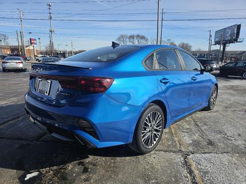 2023 Kia Forte GT-Line