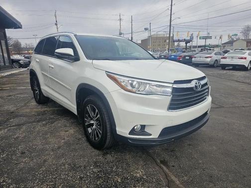 2016 Toyota Highlander XLE