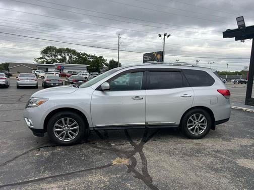 2015 Nissan Pathfinder SL
