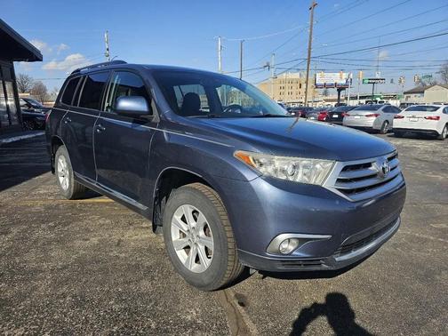 2013 Toyota Highlander Base