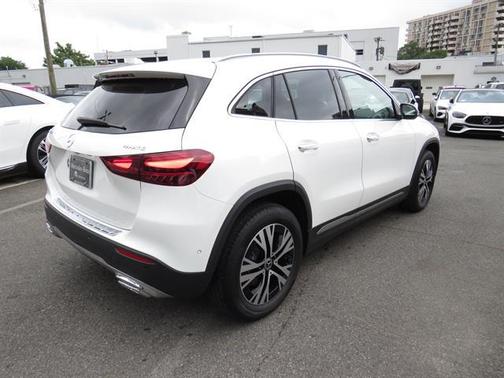 2025 Mercedes-Benz GLA 250 4MATIC
